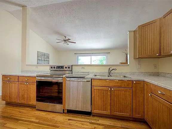 10999 Bradshaw St — Photo 5