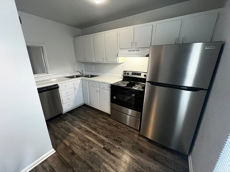 1905-F Eastway Dr #1905 — Photo 11