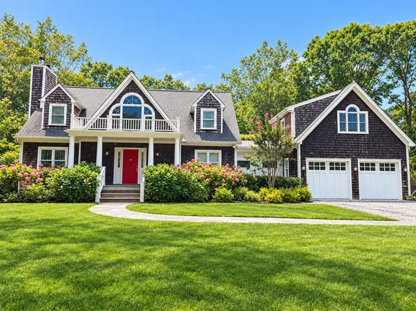 https://photos.zillowstatic.com/fp/485e843ef4301d2c879f4b048e084b67-p_e.webp