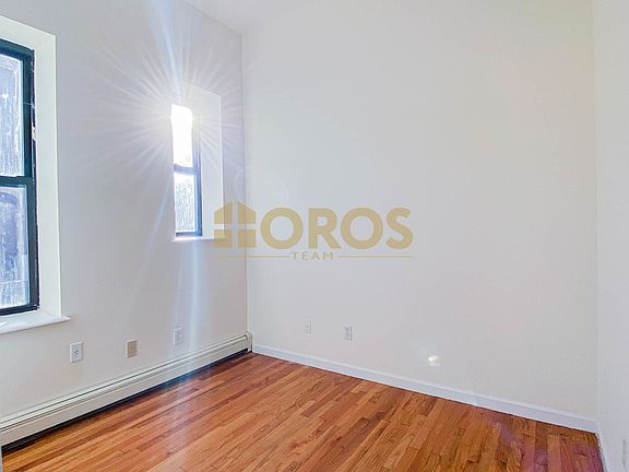 4th image of 283 E 7th St APT 6B
