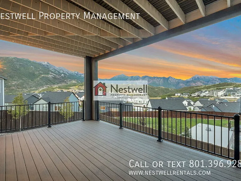 2346 E Snowy Peak Dr — Photo 3