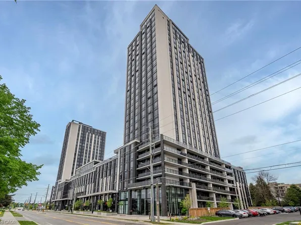 330 Phillip St S #T1-1901, Waterloo, ON N2L 3W9
