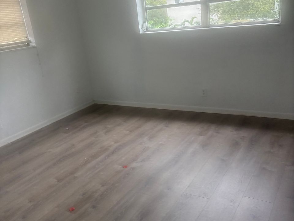 1st image of 1477 SW 24th Ct #6