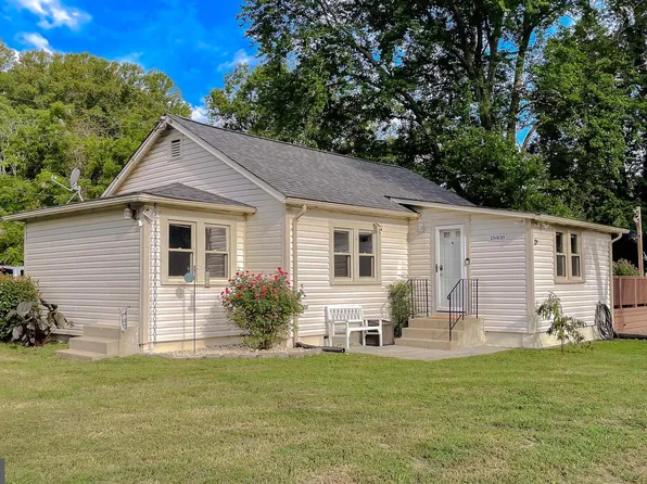 18408 Juniper Trl, Aquasco, MD 20608