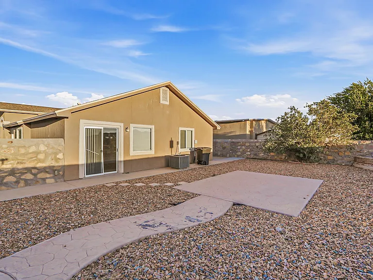 732 Desert Sage Dr — Photo 28