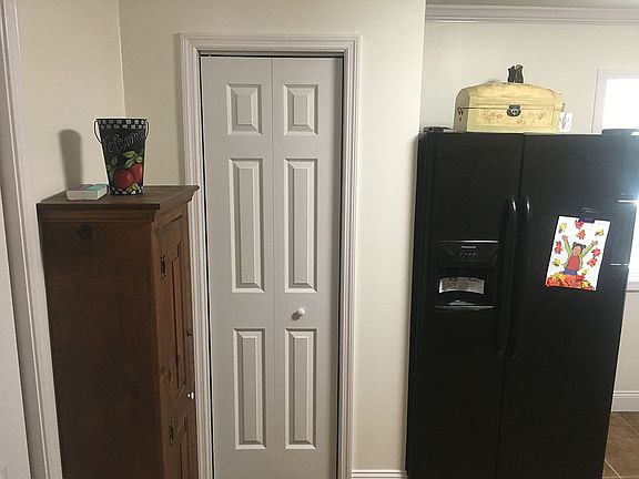 Pantry 