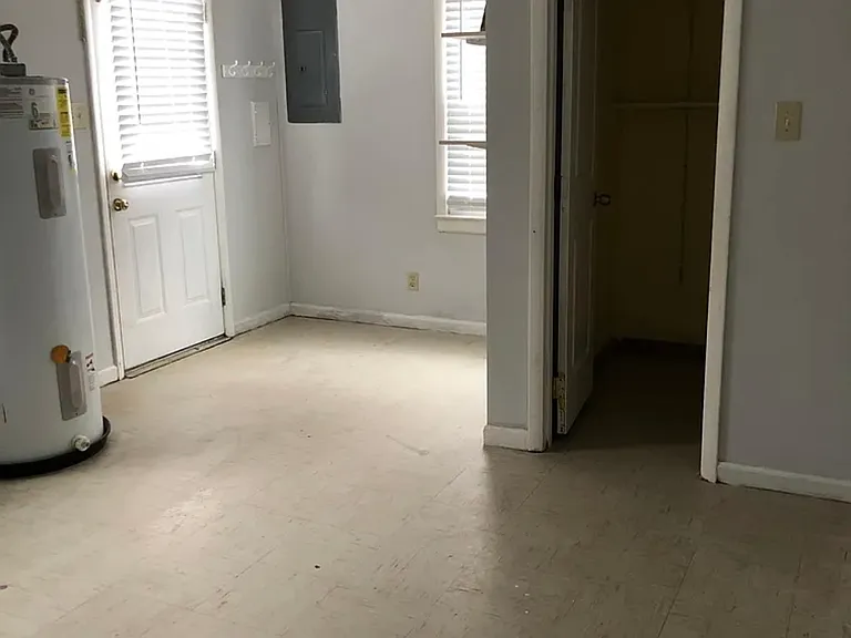 6538 Tammy Ln — Photo 3
