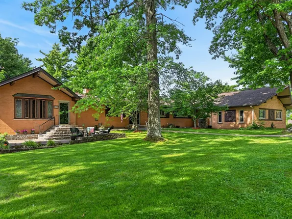 4932 Kirby St, Lawrenceburg, IN 47025