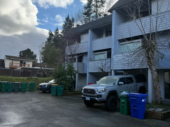 14376 SW Farmington Rd, Beaverton, OR 97005