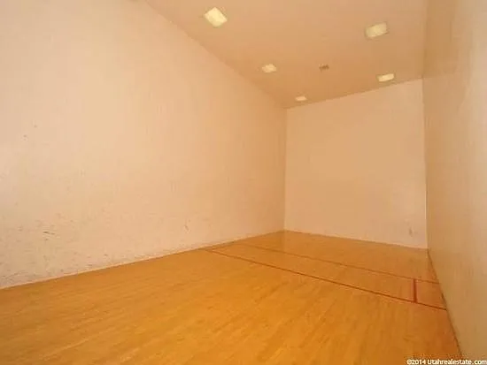 5445 S Ocean Ct — Photo 18