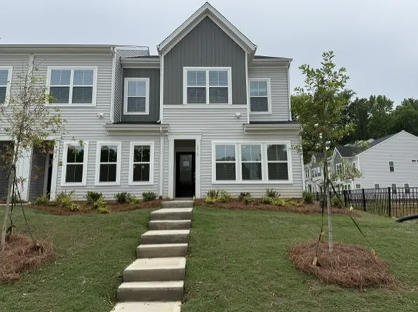 4618 Lakeview Rd, Charlotte, NC 28216