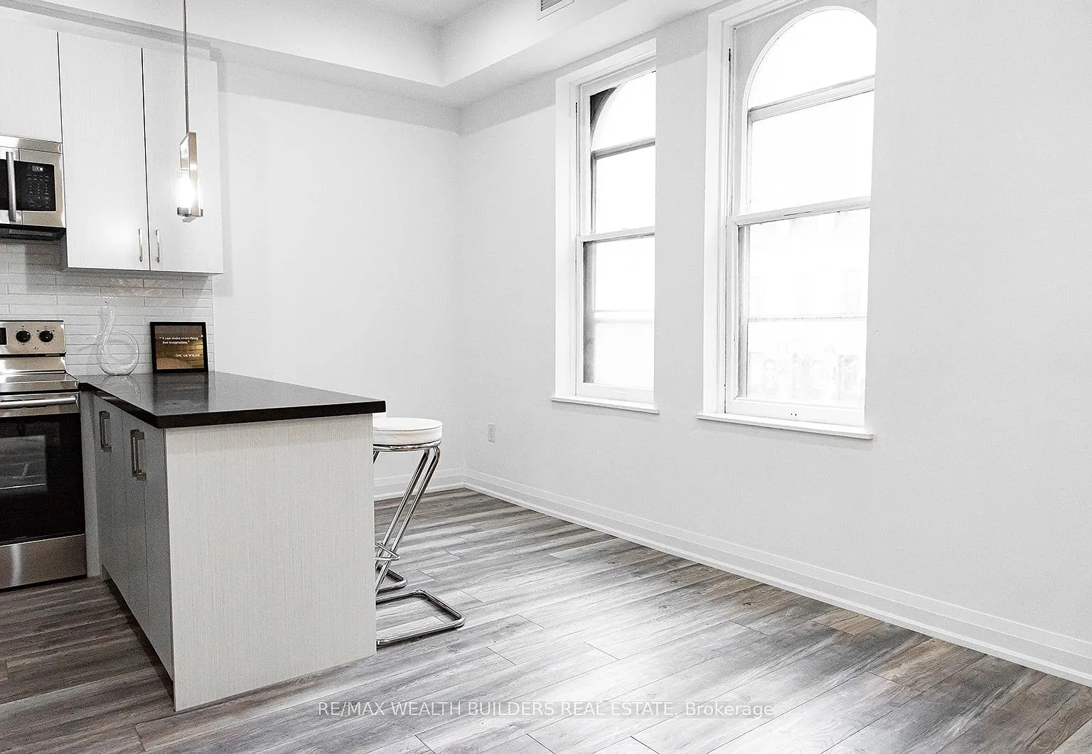 1 bed, $2,000 — Photo 3