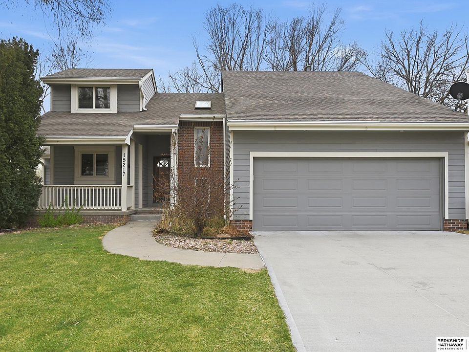 1st image of 15217 Summerwood Dr