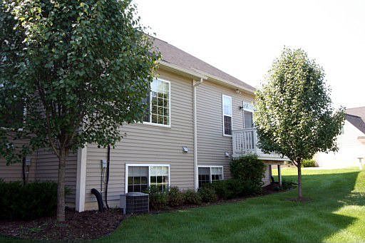 2nd image of 191 Burwyck Park Dr