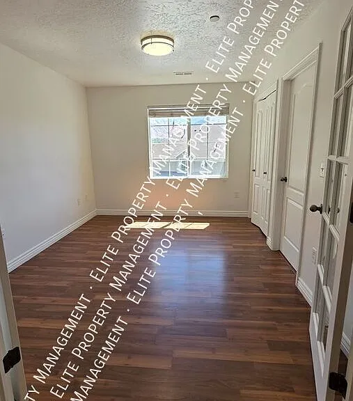 167 N Romney Ln #302 — Photo 3
