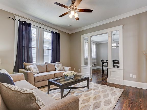 5th image of 3026 E 5th Ave