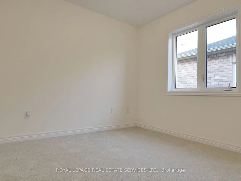 103 Huguenot Rd — Photo 30