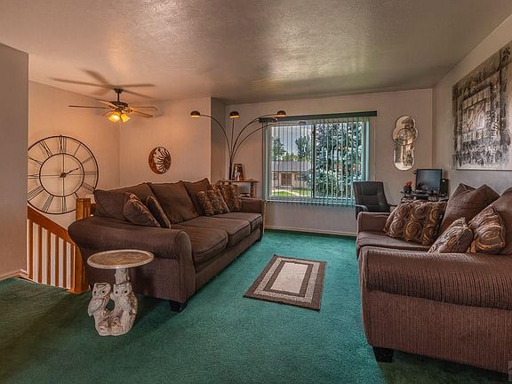 2nd image of 54 Briarwood Cir