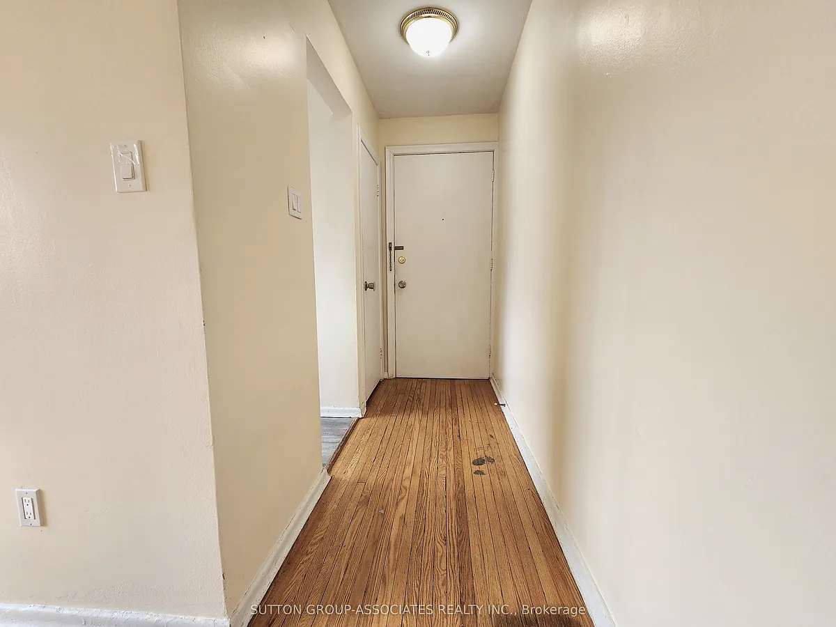 Building Photo - 3 Greenbrook Dr #301
