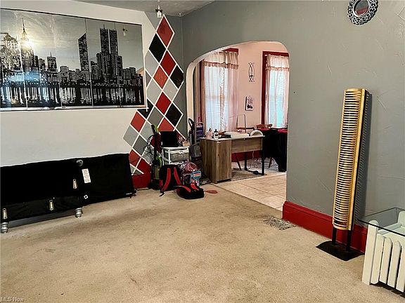 3rd image of 3148 W 88th St
