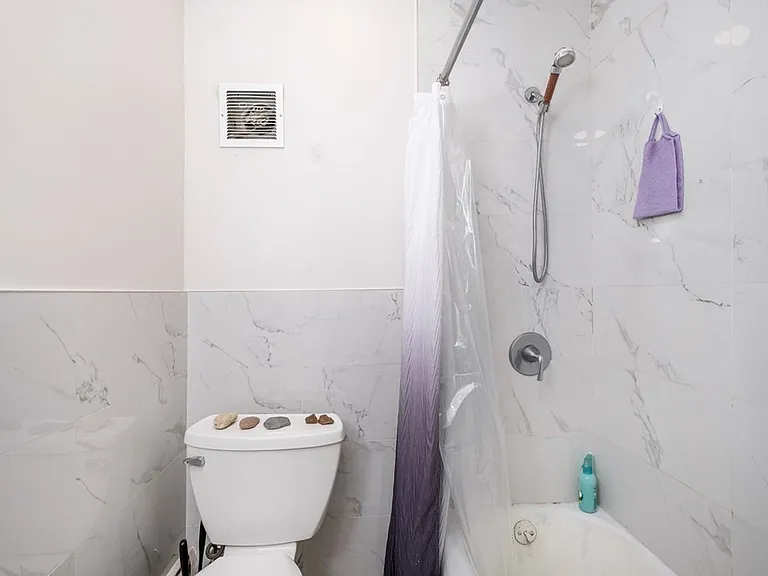 4 Wigglesworth St #B — Photo 6