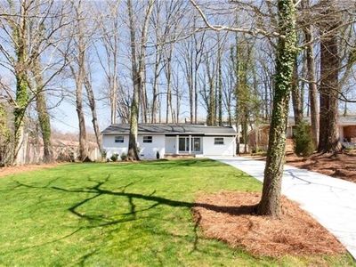 618 Farrar Ct, Decatur, GA, 30032