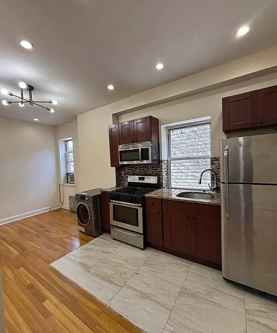 305 Clarkson Avenue — Photo 2