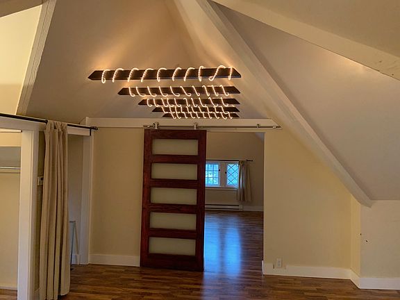 2nd image of 316 Orchard Hill St SE APT 3