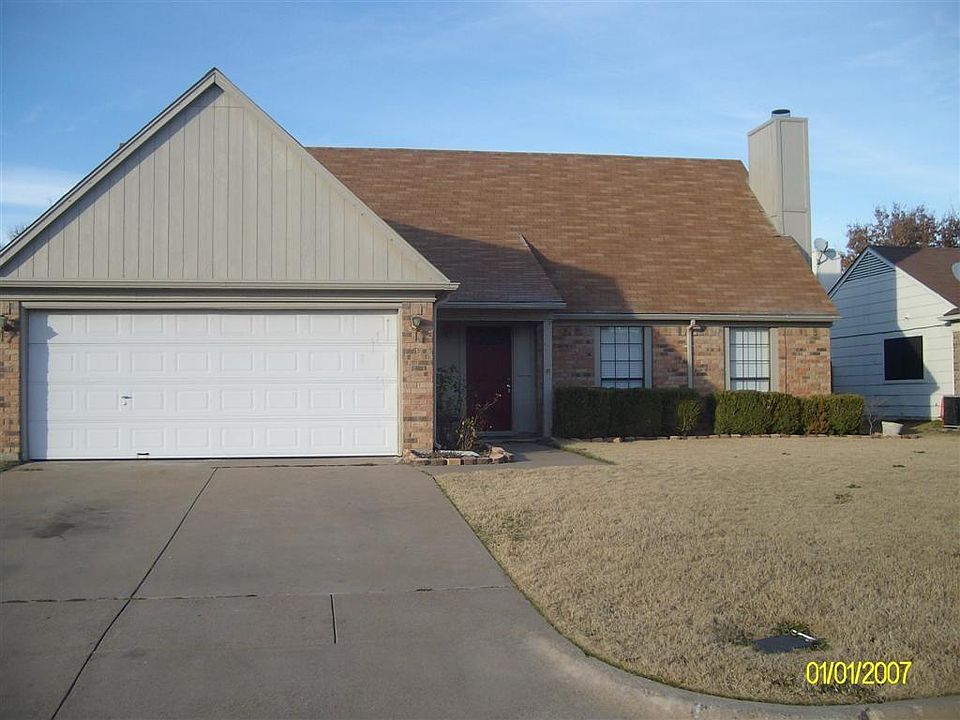 1st image of 1609 Briarpath Ln