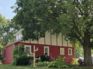 302 Dee Rd, North Aurora, IL 60542