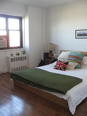 Sold by BLU Real Estate | media 14