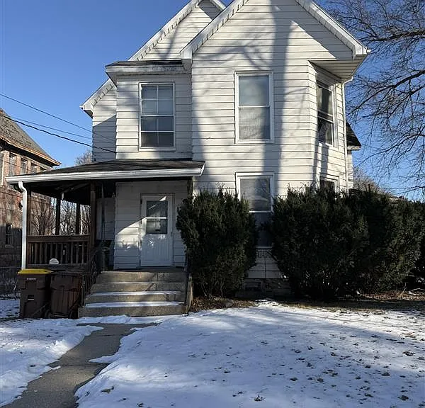 1219 S Chicago Ave — Photo 1