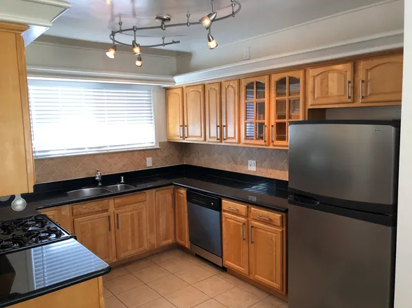 1515 Liberty St, El Cerrito, CA 94530