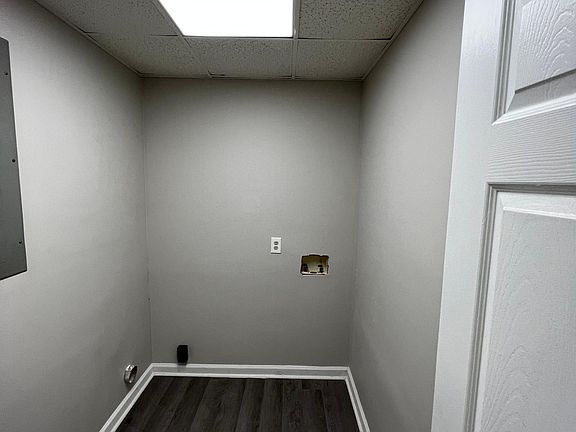 4th image of 133 Clint Dr Unit 4