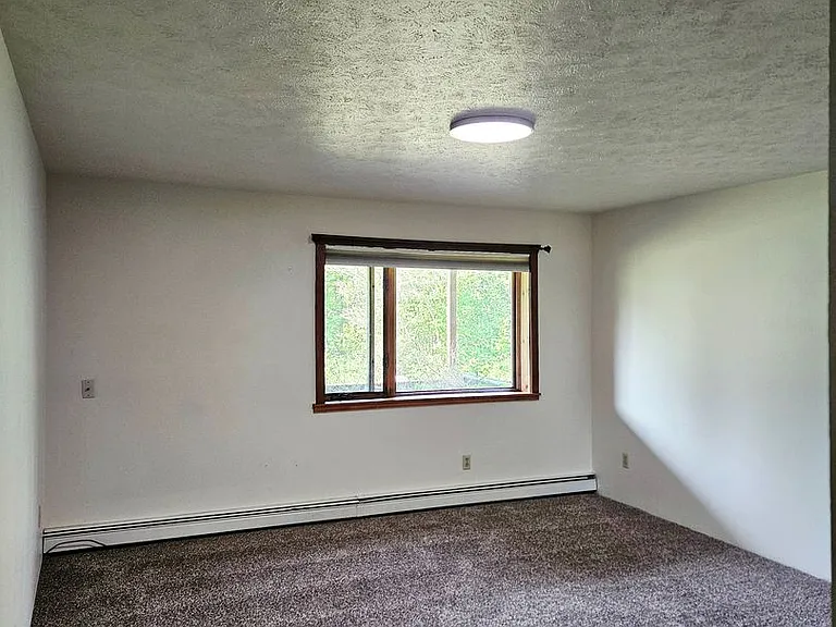 709 Oconnor Rd — Photo 11
