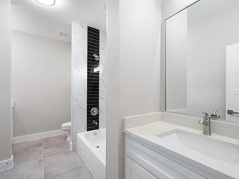 2811 Harston St — Photo 15