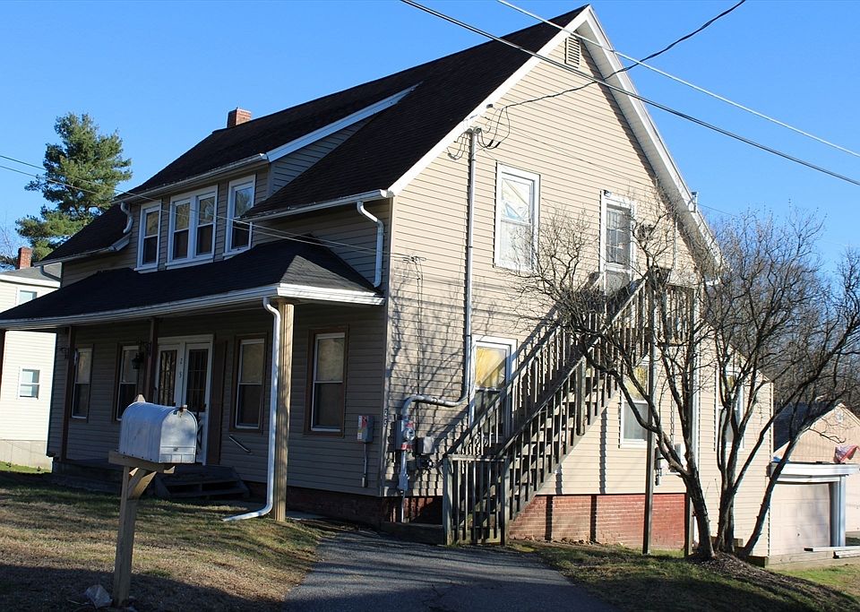 1st image of 25 Quinebaug Rd