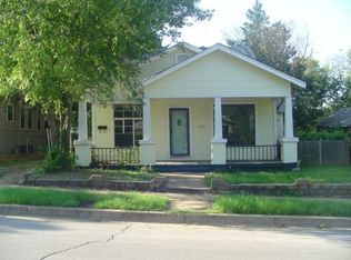 2904 Meadowbrook Dr, Fort Worth, TX 76103