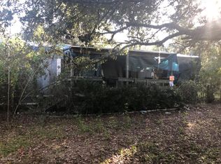 109 Lisbon St, Interlachen, FL 32148