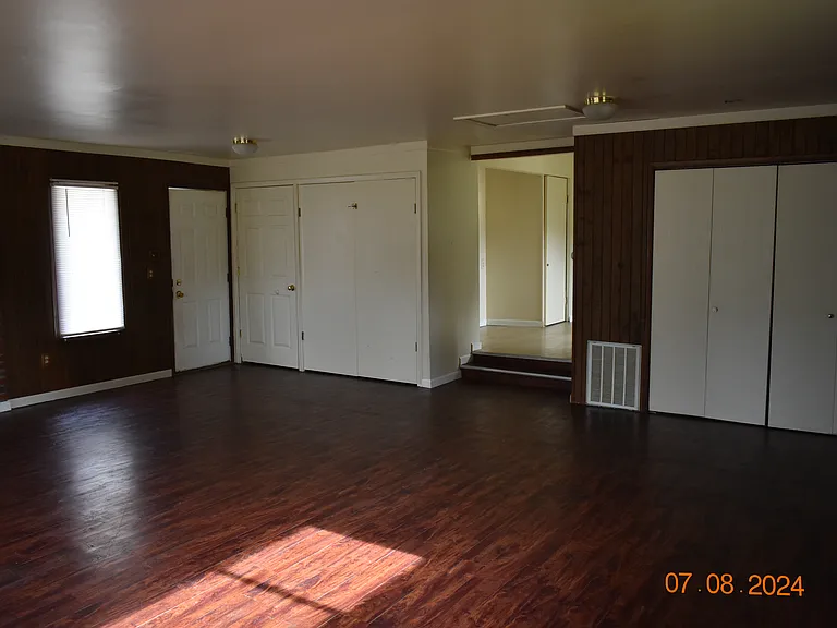 135 Hill Place Dr — Photo 6