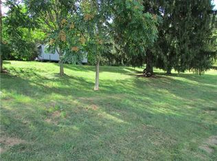 4143 Miracle Ridge Rd, Monongahela, PA 15063