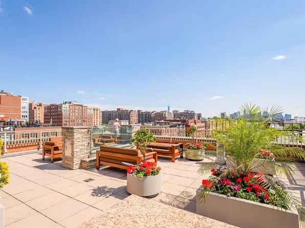 1450 Washington Street image 23 of 28