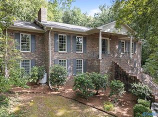 1800 Mountainbrook Dr SE, Huntsville, AL 35801