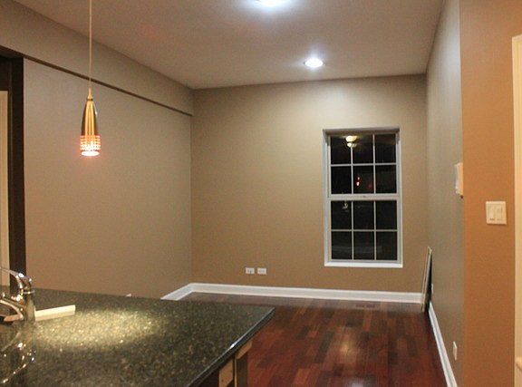 4th image of 3549 W Ainslie St #1