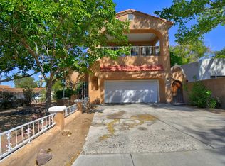 1119 Las Lomas Rd NE, Albuquerque, NM 87106