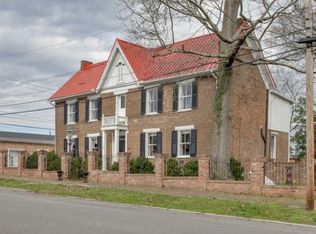 304 Elk Ave N, Fayetteville, TN 37334