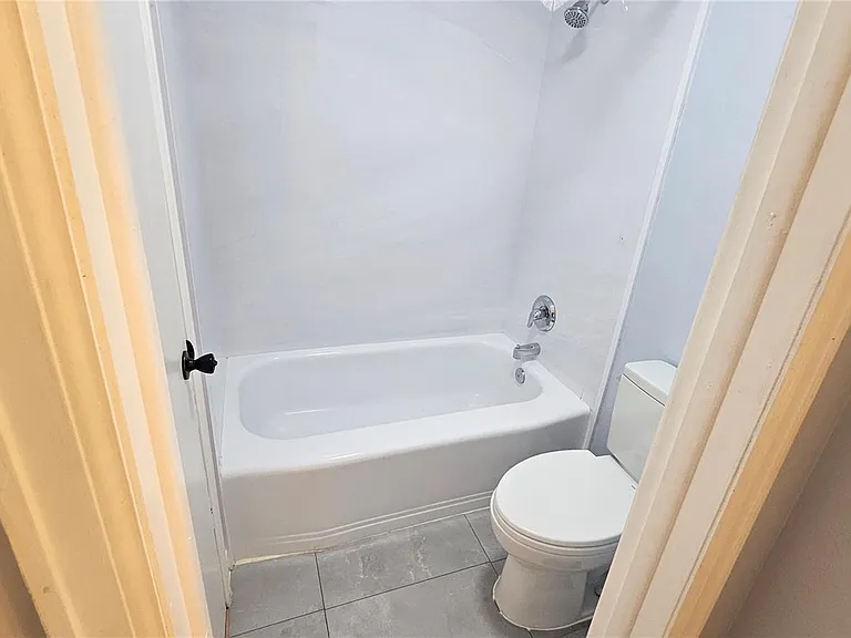 4244 S Bahama St — Photo 14