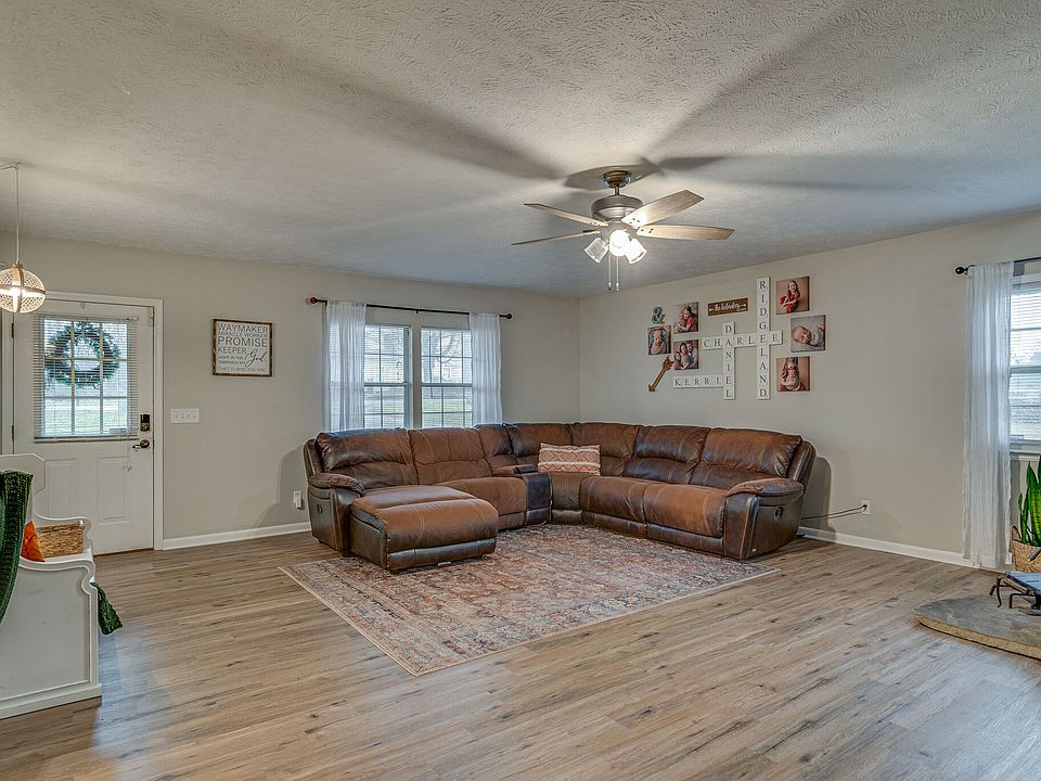 1810 Lake Rd, Greenbrier, TN 37073 Zillow