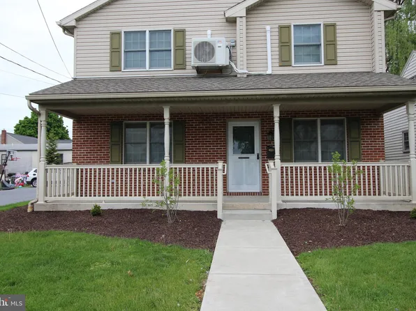 315 S Railroad Ave APT A, New Holland, PA 17557