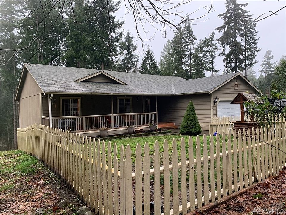 1st image of 18105 Upland Dr SE